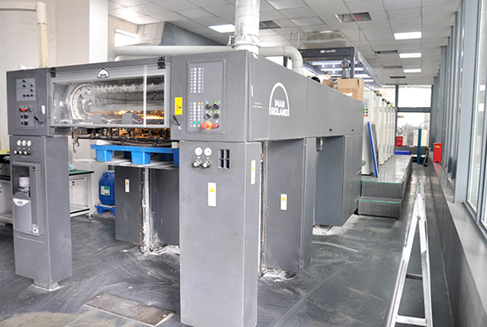 Roland R705 printing machine